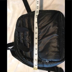 Cute small puffy back pack🎒